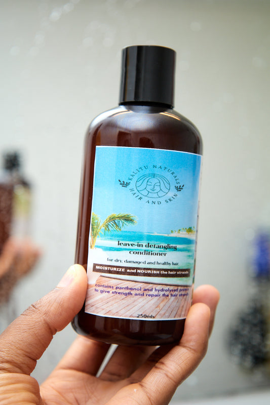 Detangling leave-in conditioner
